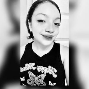 Meet your Posher, Dafhne